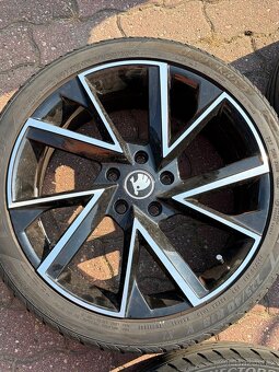 Škoda Vega 18” – Octavia III RS - 4
