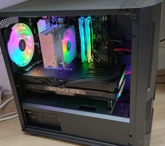 Herní PC s i5-12400F, RTX 3070 a 24" 180Hz FreeSync HDR LCD - 4