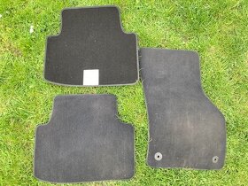 Originální černé koberečky do VW Passat B8 (titanschwarz) - 4