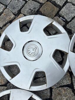 Škoda Poklice kol R15 - 4
