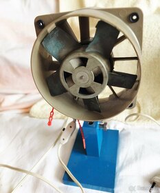 Starý trubkový ventilátor ILKA (DDR), typ VAV 140/501 - 4