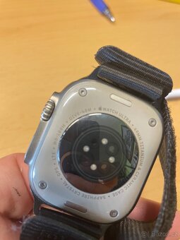 Apple watch ultra 1 generace - 4