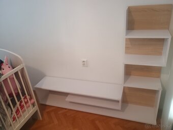 Tv stěna - 4