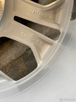 Origo ALU kola Range Rover 8Jx18CH, ET 45 235/60/R18 - 4