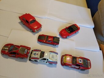 Modely aut 1/43 - 4