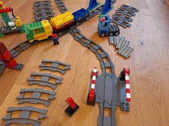 Lego Duplo 5609 Velká vlaková sada Deluxe - 4
