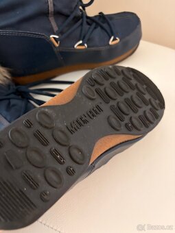 Moon boot - 4