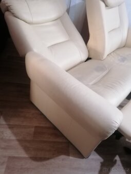 Polohovatelná pohovka pro dva - 4