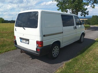VW Transporter 2.5 TDI - 4