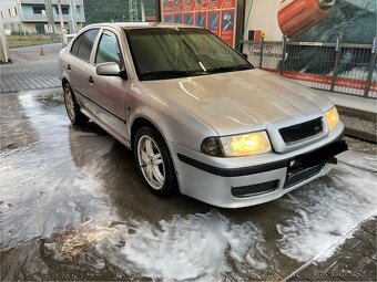 Škoda Octavie 1.8t - 4
