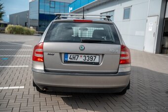 Škoda Octavia 2 1.6ccm, 75 KW benzín - servisovaná - 4