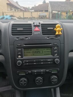 Volkswagen Golf - 4