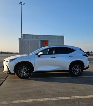 Lexus NX 350h 2.5 HYBRID 2023 DPH - 4
