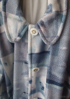 Dámský 3/4 kabátek 44-46, fialová bunda 38 a nová šála - 4