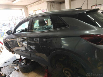Prodám veškeré náhradní díly Opel Grandland X 1.2 puretech - 4