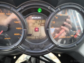 Suzuki DL 650 V Strom - 4