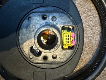 Prodám volant Audi - 4