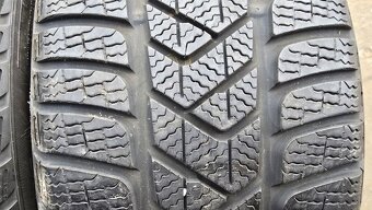 Zimní pneu 225/40/18 Pirelli - 4