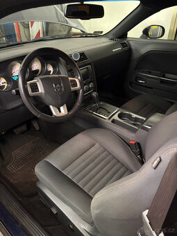 Dodge Challenger 2014 3.6 V6 - 4