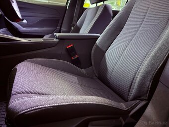 Peugeot 308,1.2PT,EAT8,ČR,1.MAJ,7711km,záruka do 11/2027 - 4