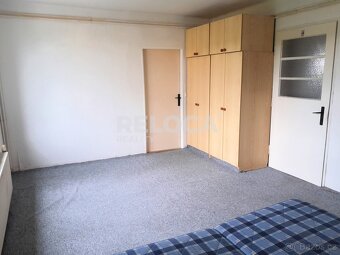 3+1, 62m2, Slaný, Na Vyhlídce, nezařízený byt k okamžitému n - 4
