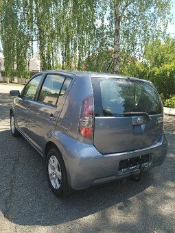 Daihatsu Sirion 1.3i 67 Kw rok 2009 SERVISNÍ KNÍŽKA - 4