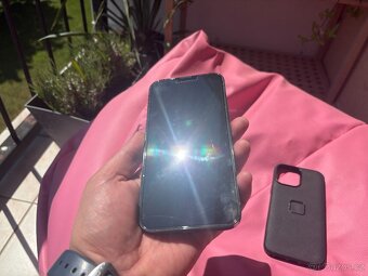iPhone 13 Pro Max 128 GB + obal Peak Design - 4