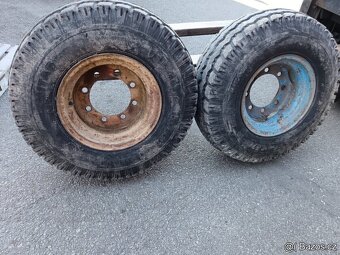 12,5/80-18 KOMPLETNÍ OBUTÁ KOLA MITAS A BARUM NA VLEKY 8T,9T - 4