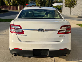 Ford Taurus 3.5 V6, benzín, verze SEL, 2015, flexfuel - 4