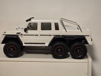 RC model Traxxas trx-6 Mercedes g 63 6x6, 1:10 - 4
