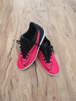 Sálovky Nike - 4