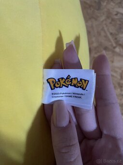 Pikachu squishmallow plyšák - 4