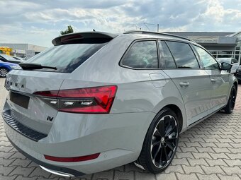 Škoda Superb iV sportline TSI 160kw/webasto/panorama/tažné - 4