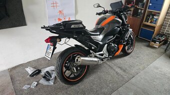 Honda nc700s - 4