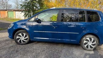 Touran s nakladačem - 4