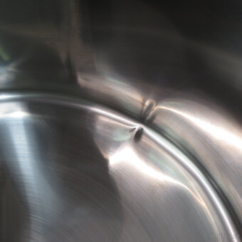 Nerezový hrnec 70 L - 4