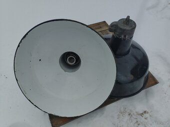 Staré industriální smaltované lampy - 4