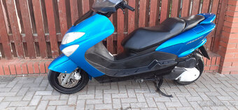 Yamaha majesty 125 - 4