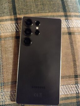 Samsung Galaxy s 25 ultra - 4