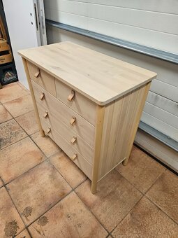 Dřevěné skříně - 4