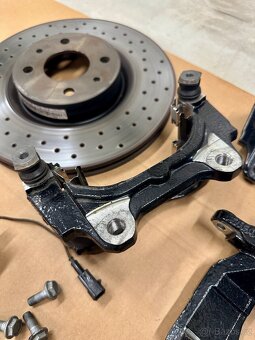 Komplet přední brzdy 285 mm Abarth 595 - 4