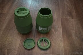 sadrová dáma s knihou - 4