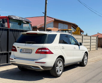 Mercedes-Benz ML 350 - 4