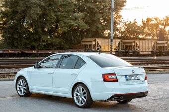 Škoda Octavia, 2.0 TDI RS DSG 135kW - 4