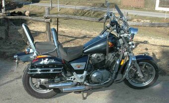 Honda Shadow VT 1100 1986 - 4