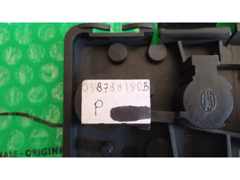 nosič žárovek zadního světla pravý Škoda Felicia 098788190B - 4