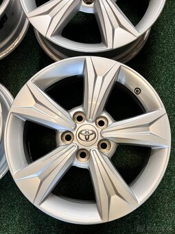 5x114,3 R17 Originál Alu Toyota C-HR - TOP stav - 4