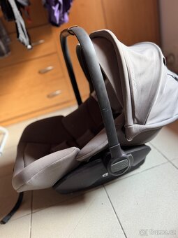 Autosedačka Nuna Arra Next vč. base základny - 4