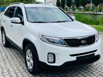 Kia Sorento 2.2CRDi 4x4 MANUÁL LED VÝHŘEV KAMERA SENZORY - 4