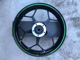Přední kolo Kawasaki ZX10 - 4